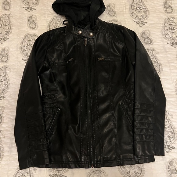 Jacket - Picture 3 of 4